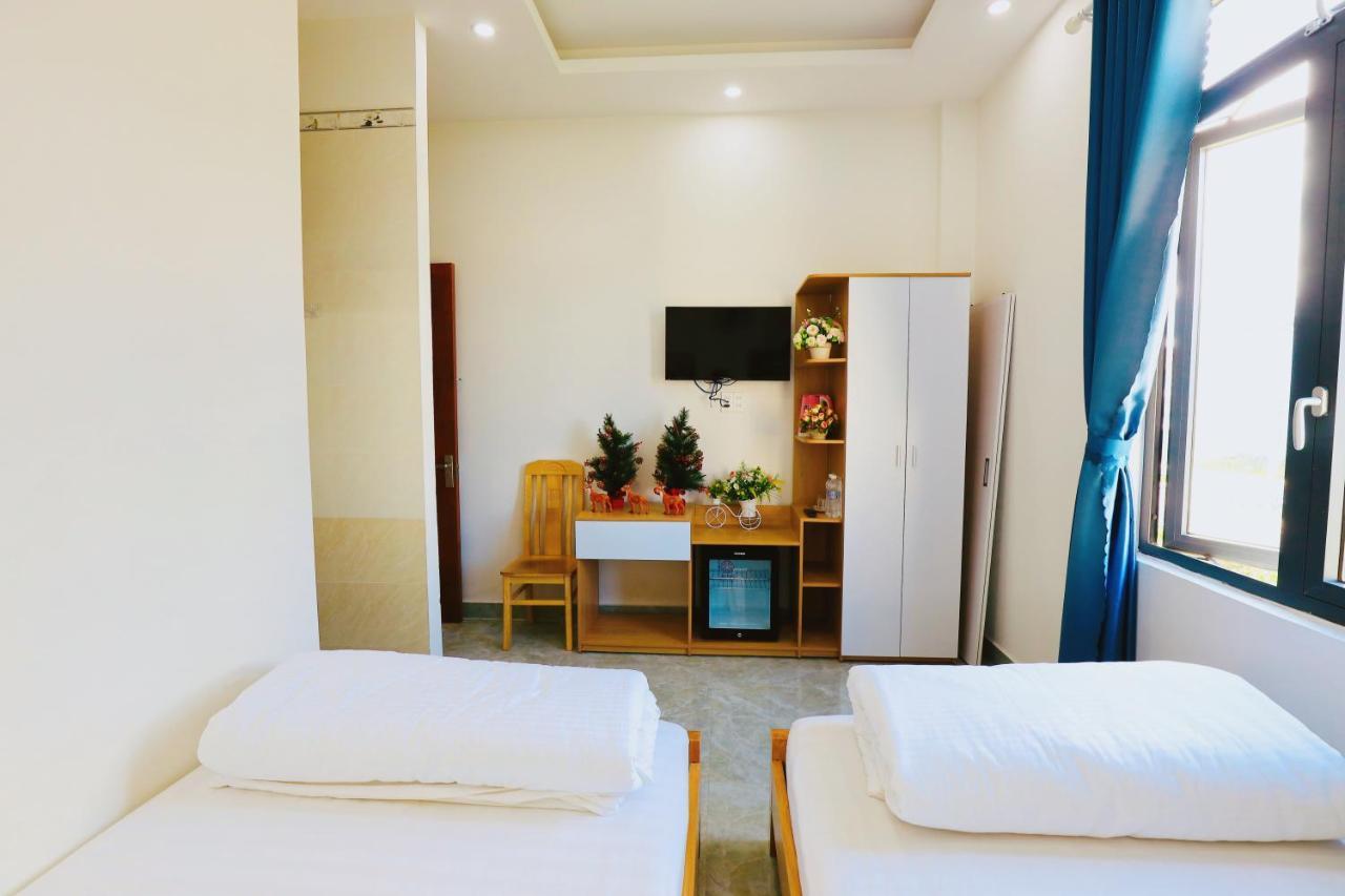 Lan Manh Hotel ダラット エクステリア 写真